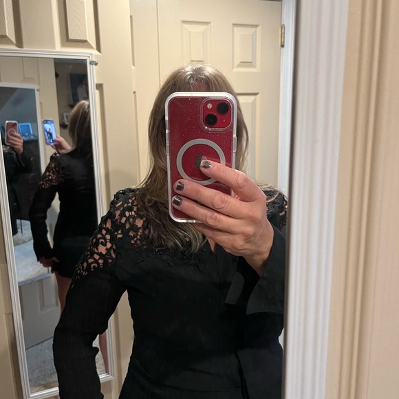 Kaelyn-Max Blouse - Picture 11 of 12